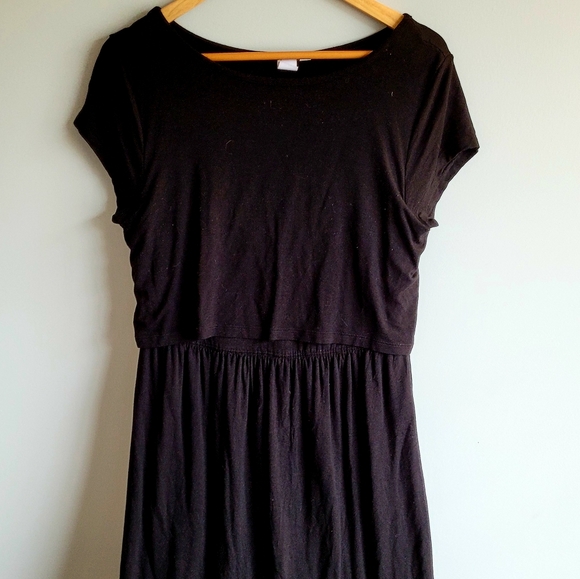 SOLD Sz M: Gap Maternity/Nursing dress - Picture 1 of 2